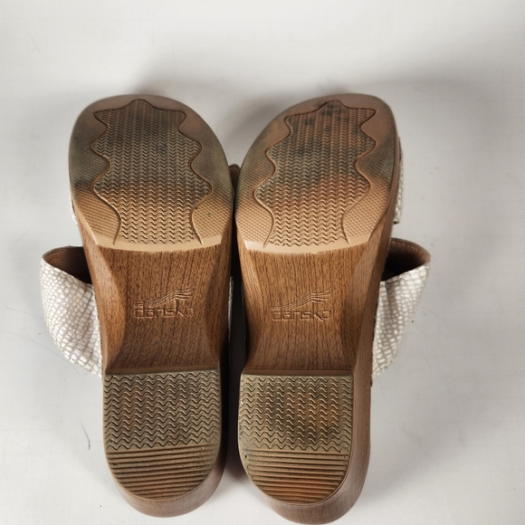 DANSKO Women's Sophie Sandal 39 / 8 White Snake Print Leather Open Toe Shoe - Picture 8 of 14